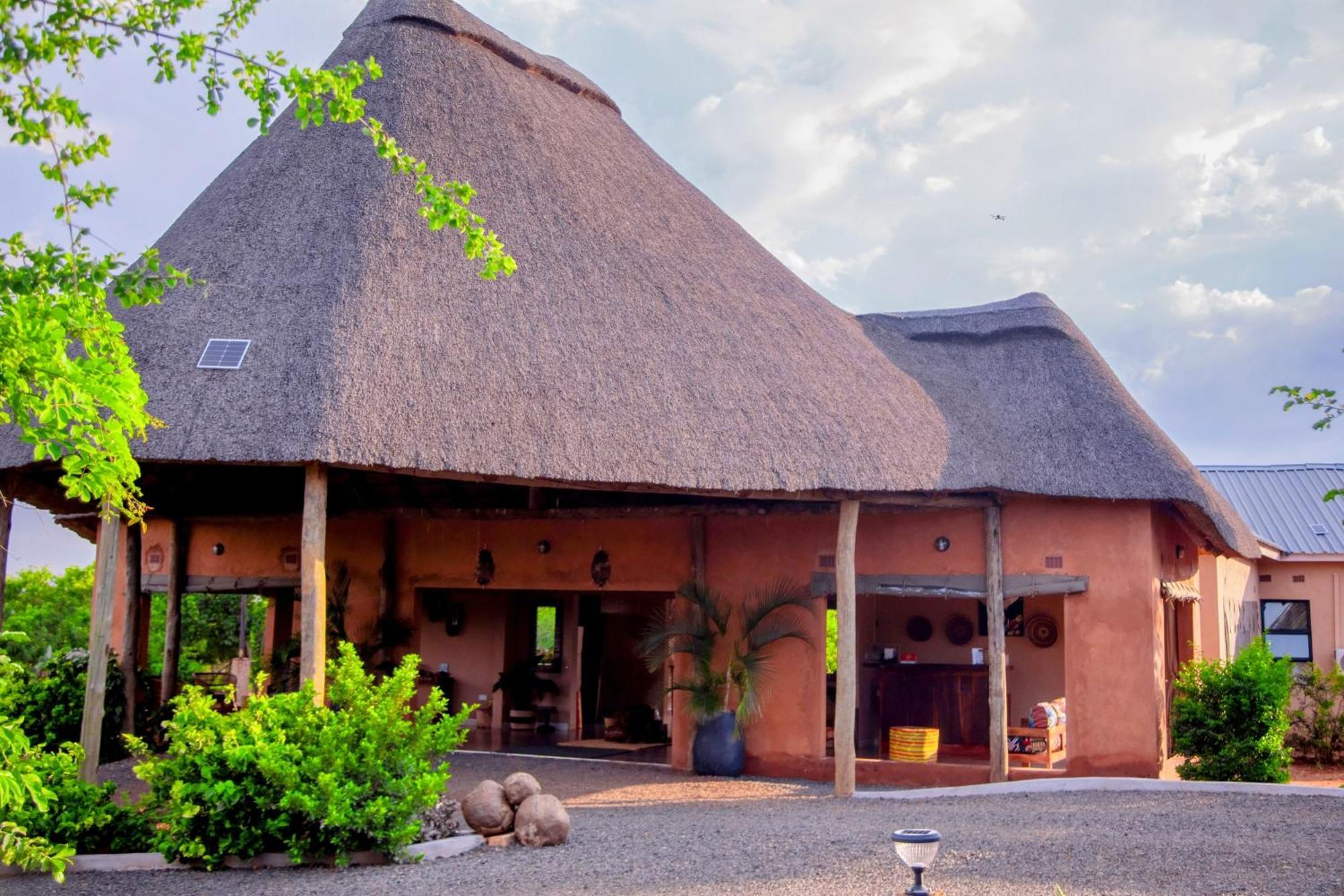 The Nkhosi Livingstone Lodge And Spa Ngoại thất bức ảnh